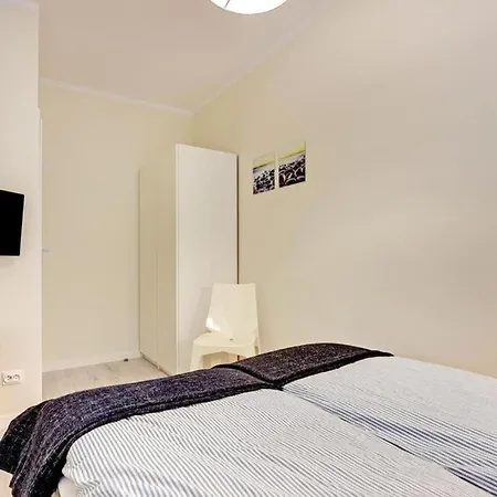 Golden Apartments&sw35-36 Apartment